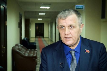Николай Коломейцев рассказал о расколе на Гайдаровском форуме-2017. Видео KPRF.TV