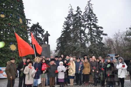 Ростовские коммунисты почтили память Владимира Ильича Ленина