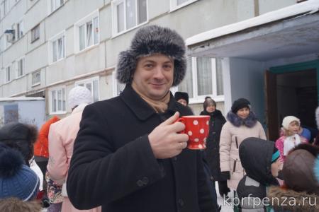Георгий Камнев подарил кузнечанам праздник