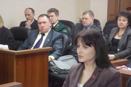 Алтайский край. Региональная власть услышала протест депутатов-коммунистов