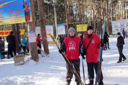 В Алтайском крае состоялся лыжный забег в честь 100-летия Великого Октября