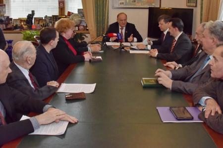 От либерального Февраля к пролетарскому Октябрю