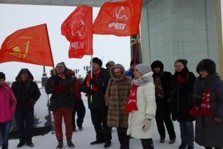 Впервые по городам Арктического региона прошел автопробег КПРФ и ЛКСМ