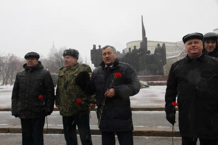 Народ и армия непобедимы! Акция воронежских коммунистов