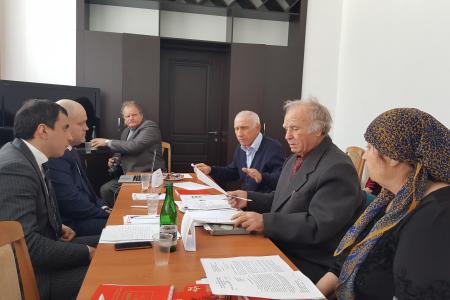 Карачаево-Черкесская Республика. В приемной в Черкесске А.Ж. Бифова проведен прием избирателей 