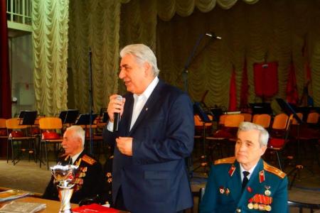 Севастопольские коммунисты отметили день Советской Армии и Военно-Морского Флота