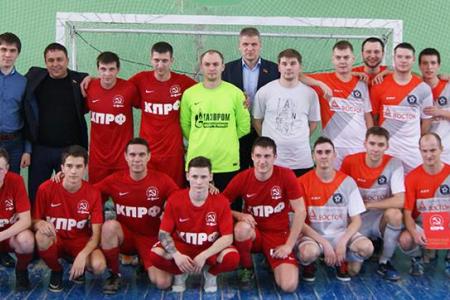 Ульяновский обком КПРФ провёл ряд праздничных мероприятий в честь Дня Советской Армии и ВМФ