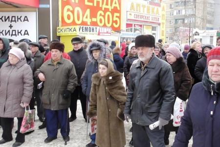 Жители Саратова вышли на митинг против коммунального беспредела