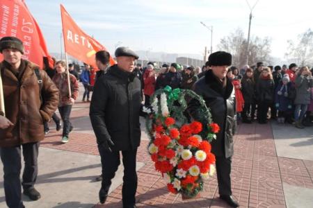 Забайкальские коммунисты приняли участие в мероприятиях в честь Дня Советской Армии и Военно-морского Флота
