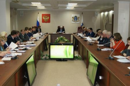 Ульяновская область. Депутаты-коммунисты подняли проблему некачественного питания в школьных и дошкольных учреждениях