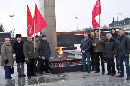 Татарстан. Казанские коммунисты отметили  День Советской Армии и Военно-Морского Флота