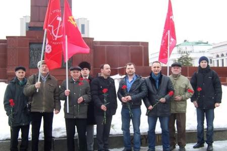 Татарстан. Казанские коммунисты отметили  День Советской Армии и Военно-Морского Флота