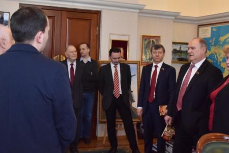 От либерального Февраля к пролетарскому Октябрю