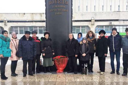 Ульяновский обком КПРФ провёл ряд праздничных мероприятий в честь Дня Советской Армии и ВМФ