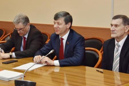 Д.Г. Новиков провел встречу с временным поверенным в делах Республики Венесуэла в России Хосе Эскалона Брисеньо