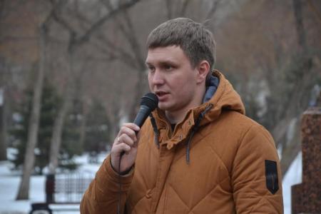 Коммунисты провели митинг, посвященный 99-й годовщине установления Советской власти в Астраханской области