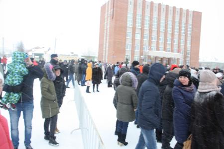 Массовой митинг КПРФ в Нарьян-Маре: Жители Ненецкого автономного округа потребовали отставки губернатора