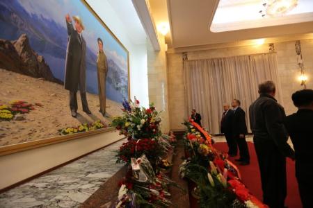 К.К. Тайсаев принял участие в приеме в Посольстве КНДР, организованном по случаю 75-летия со дня рождения Ким Чен Ира