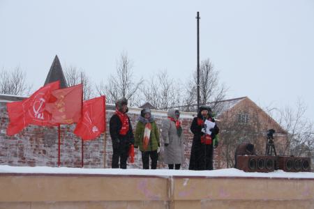 Массовой митинг КПРФ в Нарьян-Маре: Жители Ненецкого автономного округа потребовали отставки губернатора