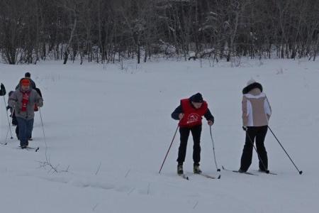 В Саратове прошла Красная лыжня КПРФ-2017