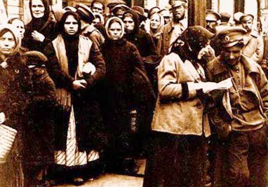 Проект KPRF.RU "Хроника революции". 7 марта 1917 года: уволенные рабочие Путиловского завода обратились за поддержкой ко всем рабочим Петрограда, а царь отправился в ловушку к заговорщикам