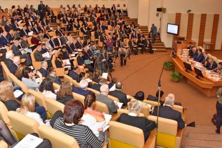 В.И. Кашин провел парламентские слушания о законодательном обеспечении развития переработки сельскохозяйственной продукции