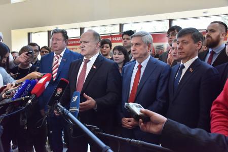 В Подмосковье завершил работу XIII (мартовский) совместный пленум ЦК и ЦКРК КПРФ