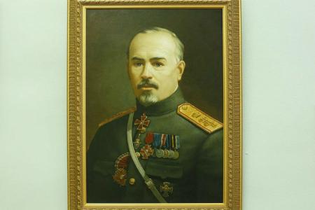 Проект KPRF.RU "Хроника революции". 9 марта 1917 года: бастует 200 тысяч рабочих Петрограда, на Невском толпы протестующих, оружие пока не применяется