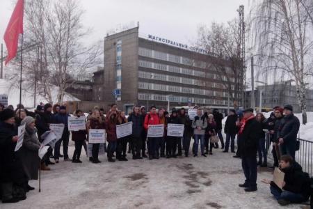 Пермь. Коммунисты и комсомольцы поддержали студенческий митинг «За безлимитный проездной»