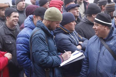 Ярославские депутаты-коммунисты поддержали дальнобойщиков