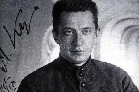 Проект KPRF.RU "Хроника революции". 11 марта 1917 года: царь в Ставке играет в домино, в Петрограде 200 тысяч протестующих и 150 человек рассрелянных войсками, арестован Петроградский комитет большевиков