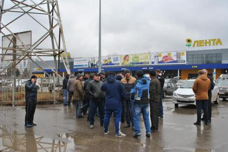Астраханские коммунисты поддержали акцию дальнобойщиков