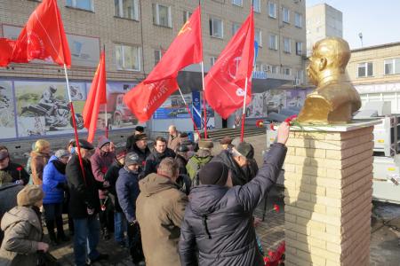 Тамбовские коммунисты почтили светлую память И.В. Сталина