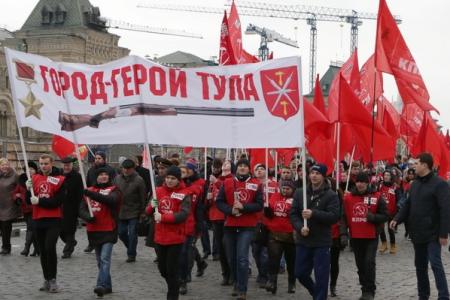 Тульские коммунисты почтили память И.В. Сталина