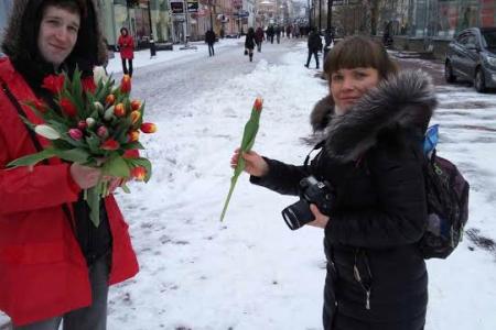 НРО КПРФ поздравило нижегородок с наступающим международным женским днем