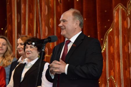 Г.А. Зюганов: «Женщина выносила под сердцем весь род человеческий»