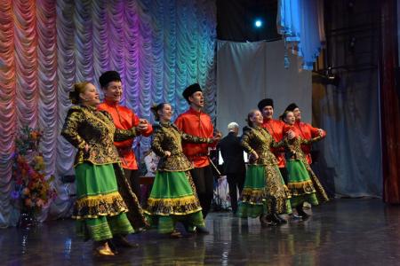 Г.А. Зюганов: «Женщина выносила под сердцем весь род человеческий»