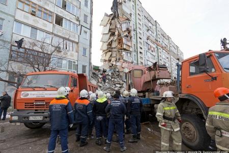 Известия: Правительство отвергло предложенное КПРФ решение проблемы взрывов газа в жилых домах, не выработав ни одной внятной альтернативы