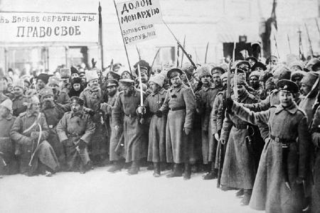 Русская православная Церковь в 1917 году: Возрождение монархизма в любой форме нежелательно
