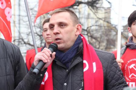 В Рязани прошли акции протеста под руководством коммунистов