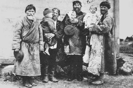 Проект KPRF.RU "Хроника революции". 30 марта 1917 года: Временное правительство отменяет физические наказания для заключенных и провозглашает право Польши на независимость, Ленин пишет статью "Проделки республиканских шовинистов"