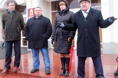 Ярославские депутаты-коммунисты поддержали дальнобойщиков