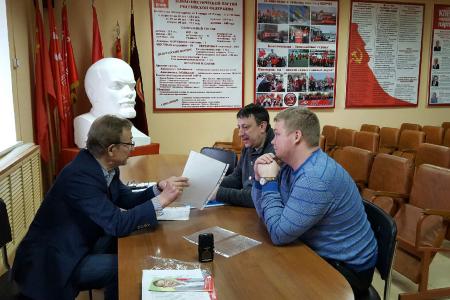 Владимир Поздняков провёл приём граждан в Чите