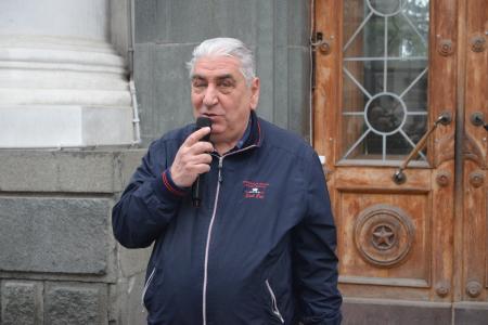 Севастопольские коммунисты на пикете выразили недоверие местным депутатам