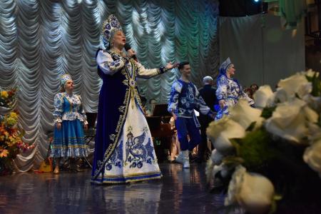 Г.А. Зюганов: «Женщина выносила под сердцем весь род человеческий»