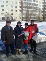 Тюменская область. Депутат КПРФ Александр Чепик поздравил с Международным женским днем работниц компании «Тюменские металлоконструкции»