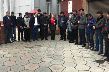 Дагестанские коммунисты почтили память Иосифа Сталина