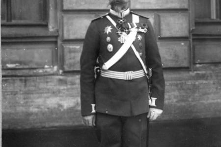 Проект KPRF.RU "Хроника революции". 12 марта 1917 года: Созывается Совет рабочих и солдатских депутатов. Начинается вооружёное восстание солдат