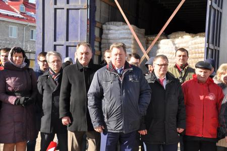Коммунисты отправили гуманитарный конвой в помощь шахтерам Гуково
