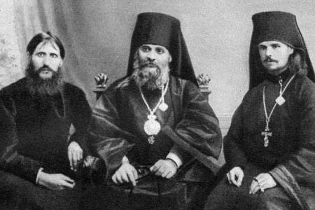 Проект KPRF.RU "Хроника революции". 29 марта 1917 года: Временное правительство национализирует собственность царской семьи, заявлено о намерении довести войну до победного конца